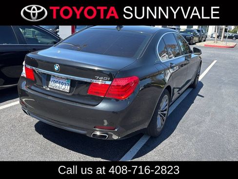 Used 2011 BMW 740i RWD image 2