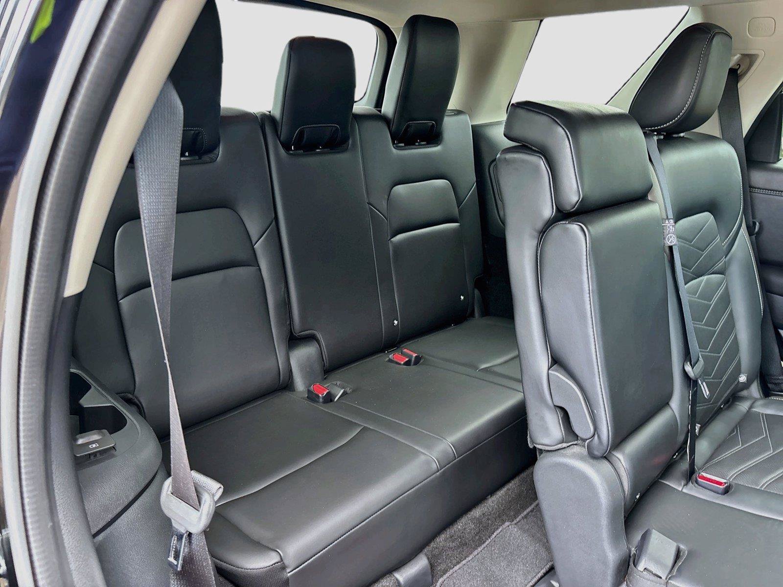 Used 2024 Nissan Pathfinder Platinum w/ Cargo Package FWD image 28
