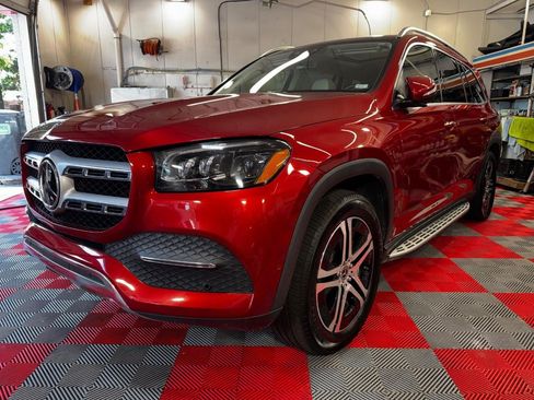 Used 2022 Mercedes-Benz GLS 450 4MATIC image 3