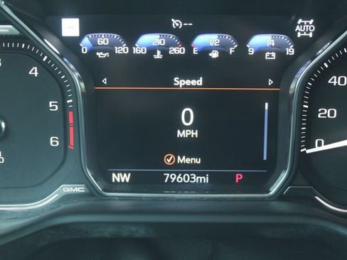 Used 2021 GMC Yukon Denali w/ Denali Premium Package AWD/4WD image 29