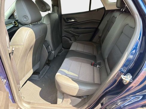 Used 2024 Chevrolet Trax LT w/ Driver Confidence Package FWD image 14
