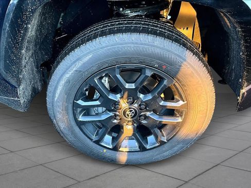 New 2026 Toyota Tundra Platinum image 12