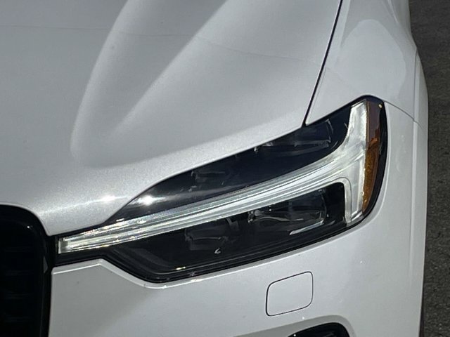 Used 2024 Volvo XC60 B5 Core w/ Climate Package AWD/4WD image 7