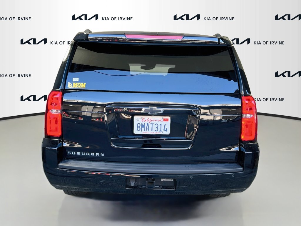 Used 2019 Chevrolet Suburban LT w/ LT Midnight Edition RWD image 7