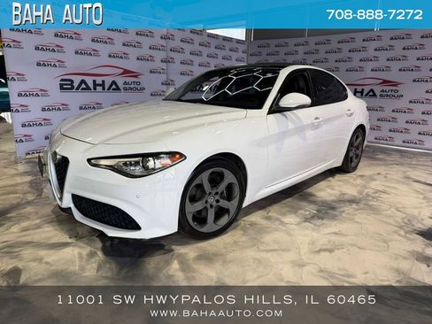 Used 2017 Alfa Romeo Giulia image 1
