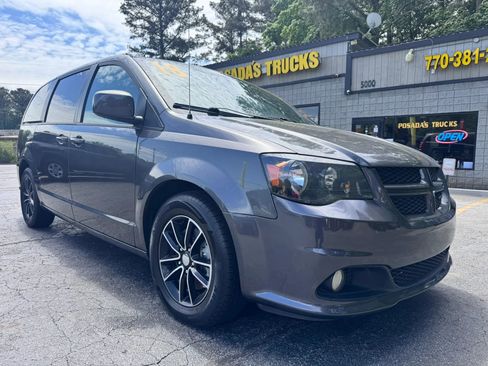 Used 2018 Dodge Grand Caravan GT FWD image 1
