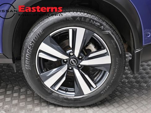Used 2023 Nissan Rogue SL w/ SL Premium Package AWD/4WD image 8