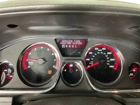 Used 2015 GMC Acadia SLT AWD/4WD image 17