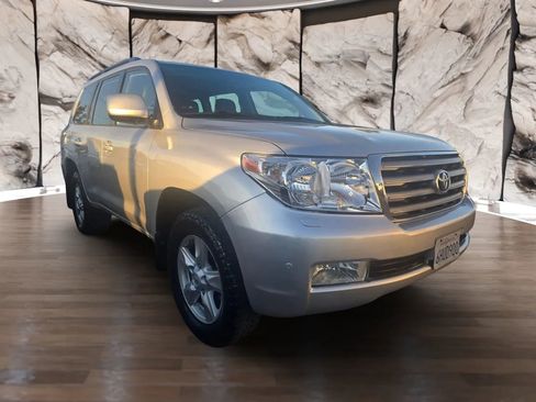 Used 2008 Toyota Land Cruiser image 3