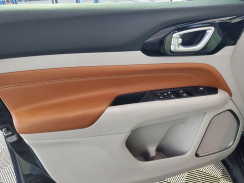 Used 2022 Jeep Compass Limited image 12