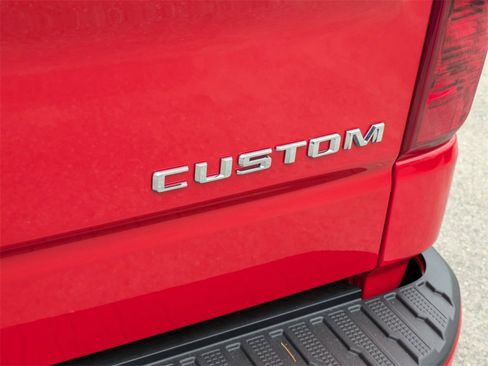 New 2025 Chevrolet Silverado 1500 Custom image 18