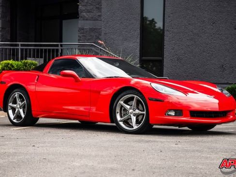 Used 2013 Chevrolet Corvette Coupe w/ 3LT Preferred Equipment Group RWD image 33