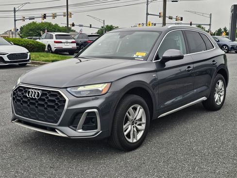 Certified 2023 Audi Q5 2.0T Premium w/ Convenience Package AWD/4WD image 16