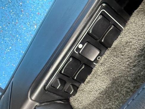 Used 1987 Volvo 760 GLE RWD image 56
