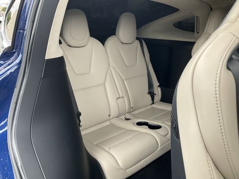 Used 2018 Tesla Model X 100D image 59