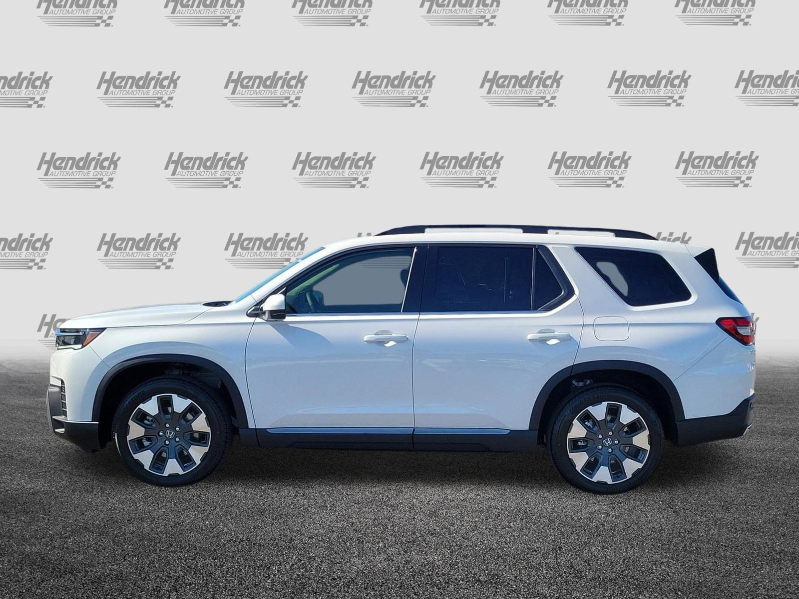 New 2026 Honda Pilot Elite image 4