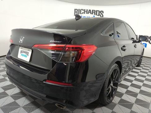 Certified 2024 Honda Civic Sport image 5