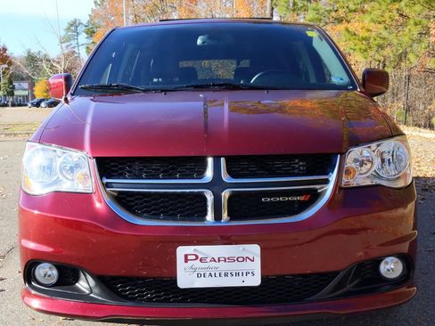Used 2018 Dodge Grand Caravan SXT FWD image 8