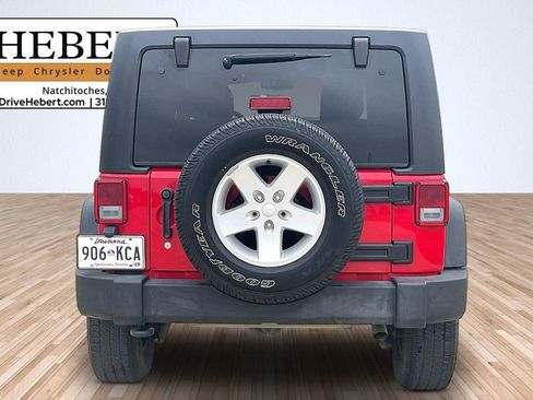Used 2017 Jeep Wrangler Unlimited Sport w/ Quick Order Package 24S AWD/4WD image 4