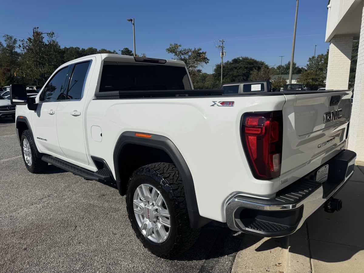 Used 2022 GMC Sierra 2500 SLE w/ SLE Value Package; AWD/4WD image 8