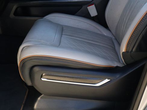 Used 2025 RAM 1500 Tungsten image 19