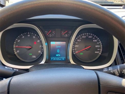 Used 2017 Chevrolet Equinox LS image 16