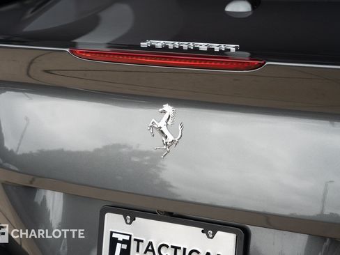 Used 2020 Ferrari Portofino RWD image 16