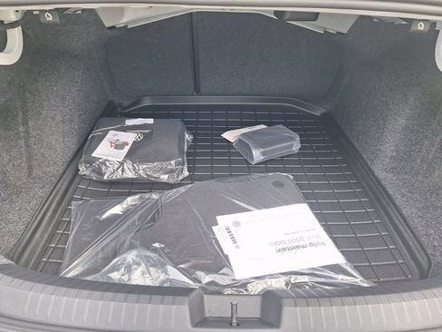 Certified 2026 Volkswagen Jetta Sport FWD image 24