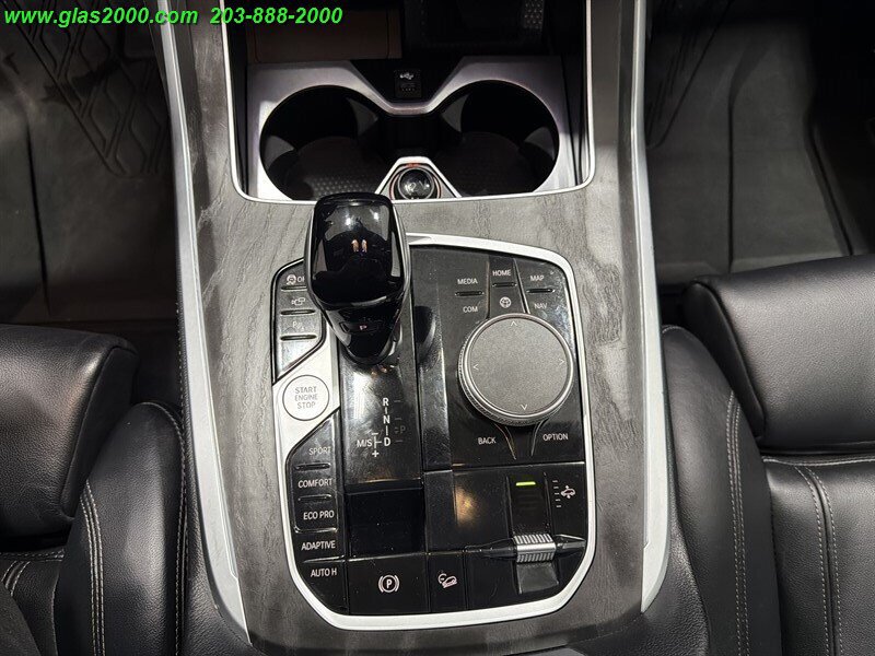 Used 2022 BMW X7 xDrive40i w/ M Sport Package AWD/4WD image 32