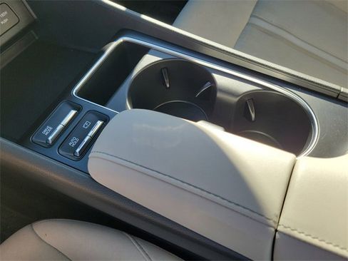 Used 2024 Hyundai Sonata SEL image 15