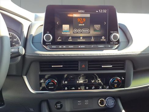 Used 2026 Nissan Rogue SV w/ Cold Weather Package image 16