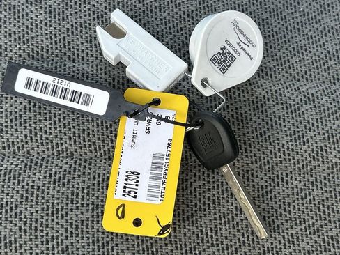 New 2025 GMC Savana 2500 Extended w/ Driver Convenience Package image 33