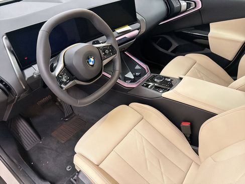 Used 2026 BMW X3 xDrive30i w/ Convenience Package AWD/4WD image 4