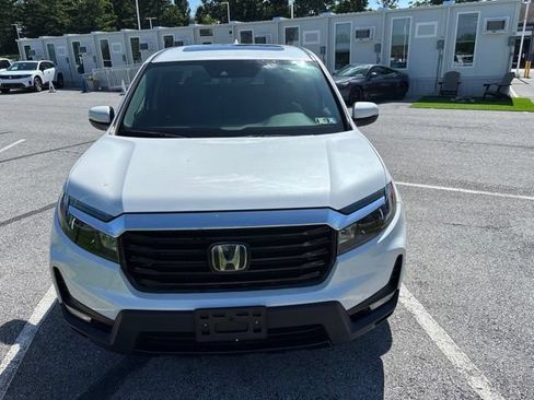 Used 2023 Honda Ridgeline RTL-E image 2