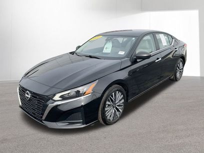 Certified 2025 Nissan Altima 2.5 SV