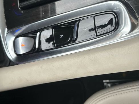 Certified 2023 Buick Enclave Essence w/ Experience Buick Package image 36