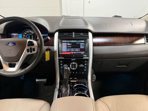 Used 2014 Ford Edge Limited FWD image 18
