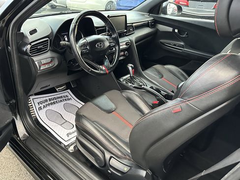 Used 2020 Hyundai Veloster Turbo image 7