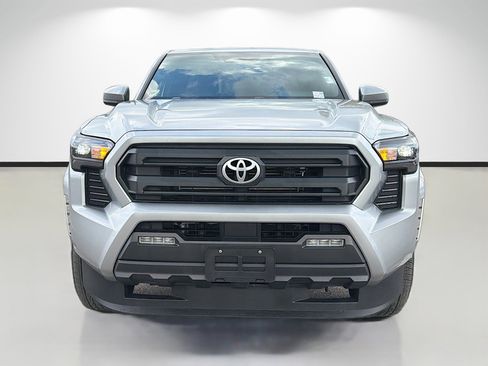 Used 2024 Toyota Tacoma SR5 image 8