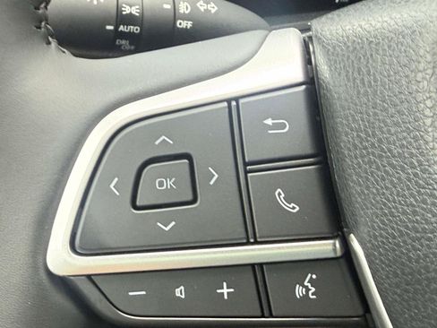 Used 2026 Toyota Grand Highlander FWD image 40
