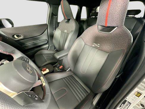 Used 2025 MINI Cooper S image 23