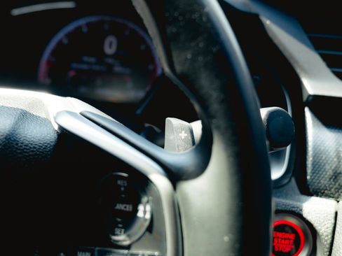 Used 2019 Honda Civic Sport image 27