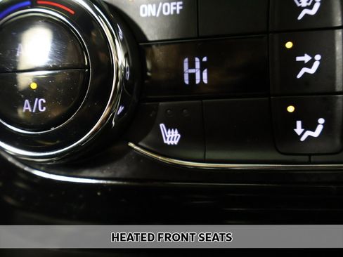 Used 2024 Chevrolet Trax RS image 4