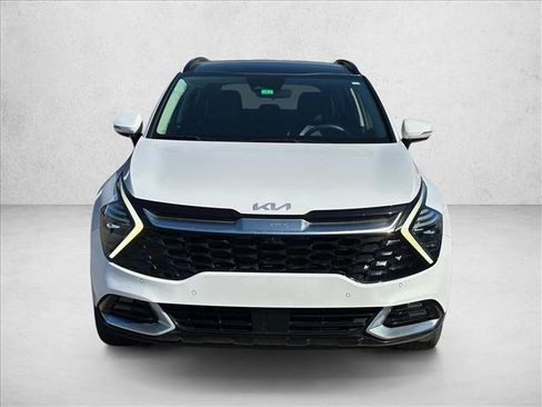 Used 2023 Kia Sportage SX image 2