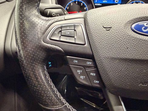 Used 2017 Ford Focus RS AWD/4WD image 25