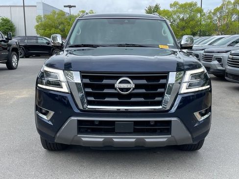 Used 2021 Nissan Armada Platinum w/ Captain's Chairs Package RWD image 2