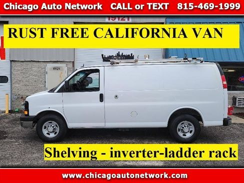 Used 2014 Chevrolet Express 2500 image 1