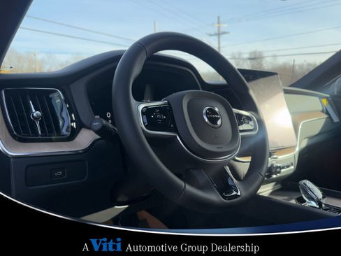 Used 2026 Volvo XC60 B5 Plus w/ Protection Package Premier AWD/4WD image 12