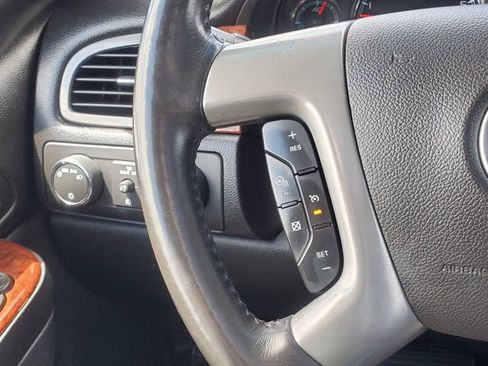 Used 2013 Chevrolet Suburban LTZ AWD/4WD image 12