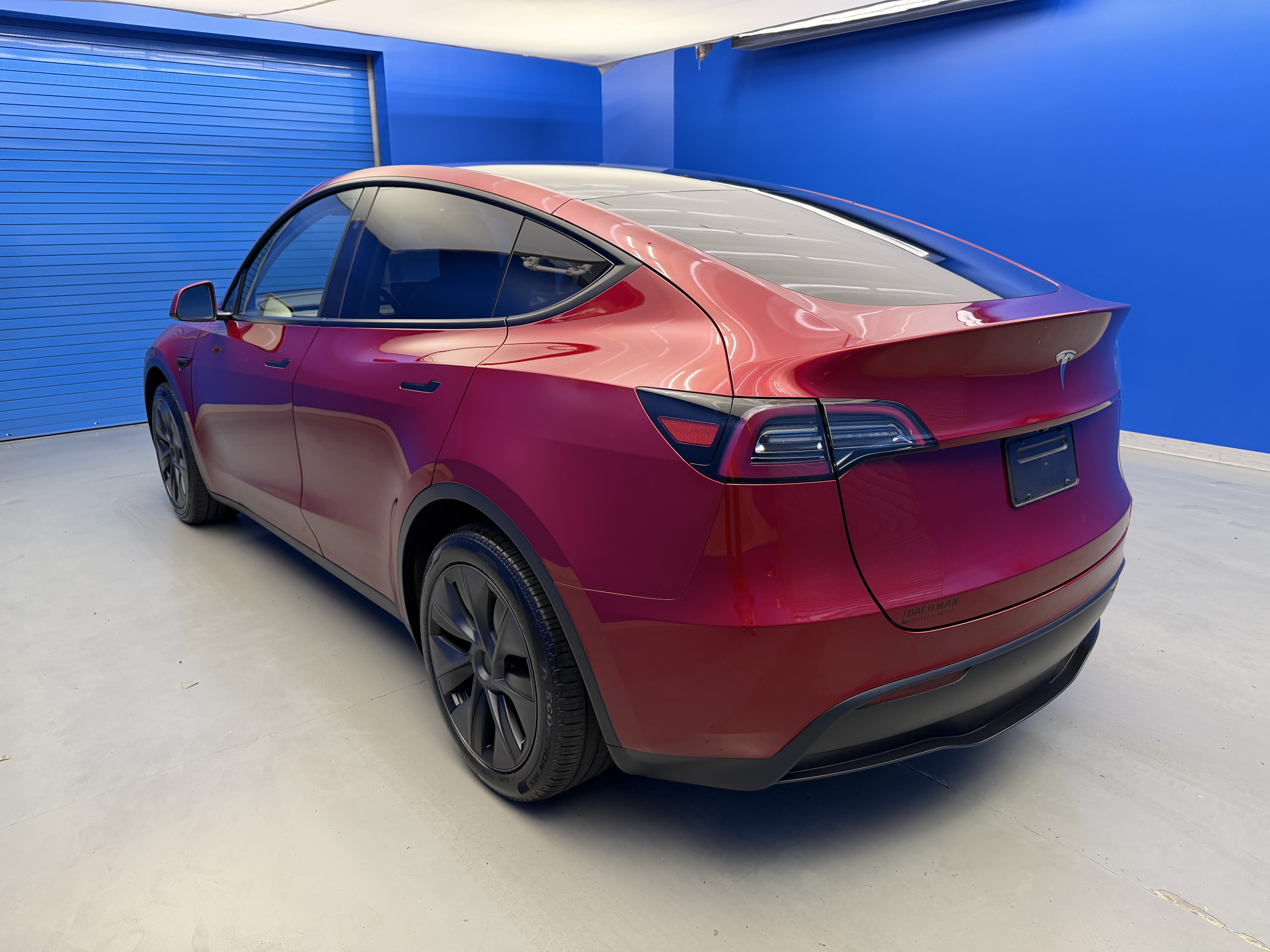 Used 2025 Tesla Model Y Long Range RWD image 5
